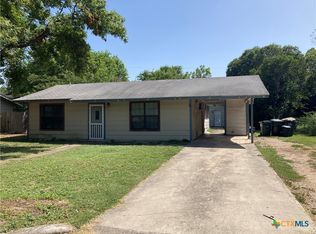 214 Ebony St, San Marcos, TX 78666