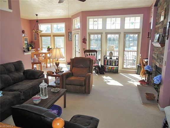 2nd image of 3134 Benwick Dr