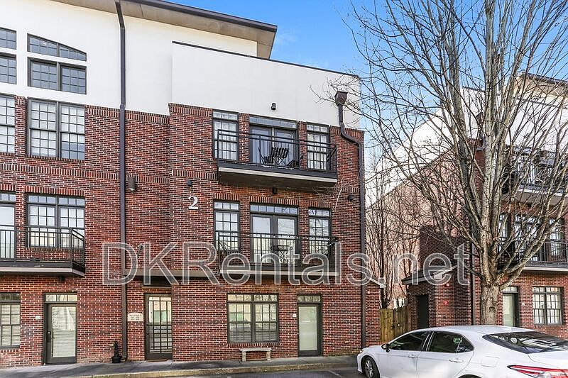 1st image of 1300 Dekalb Ave NE #211
