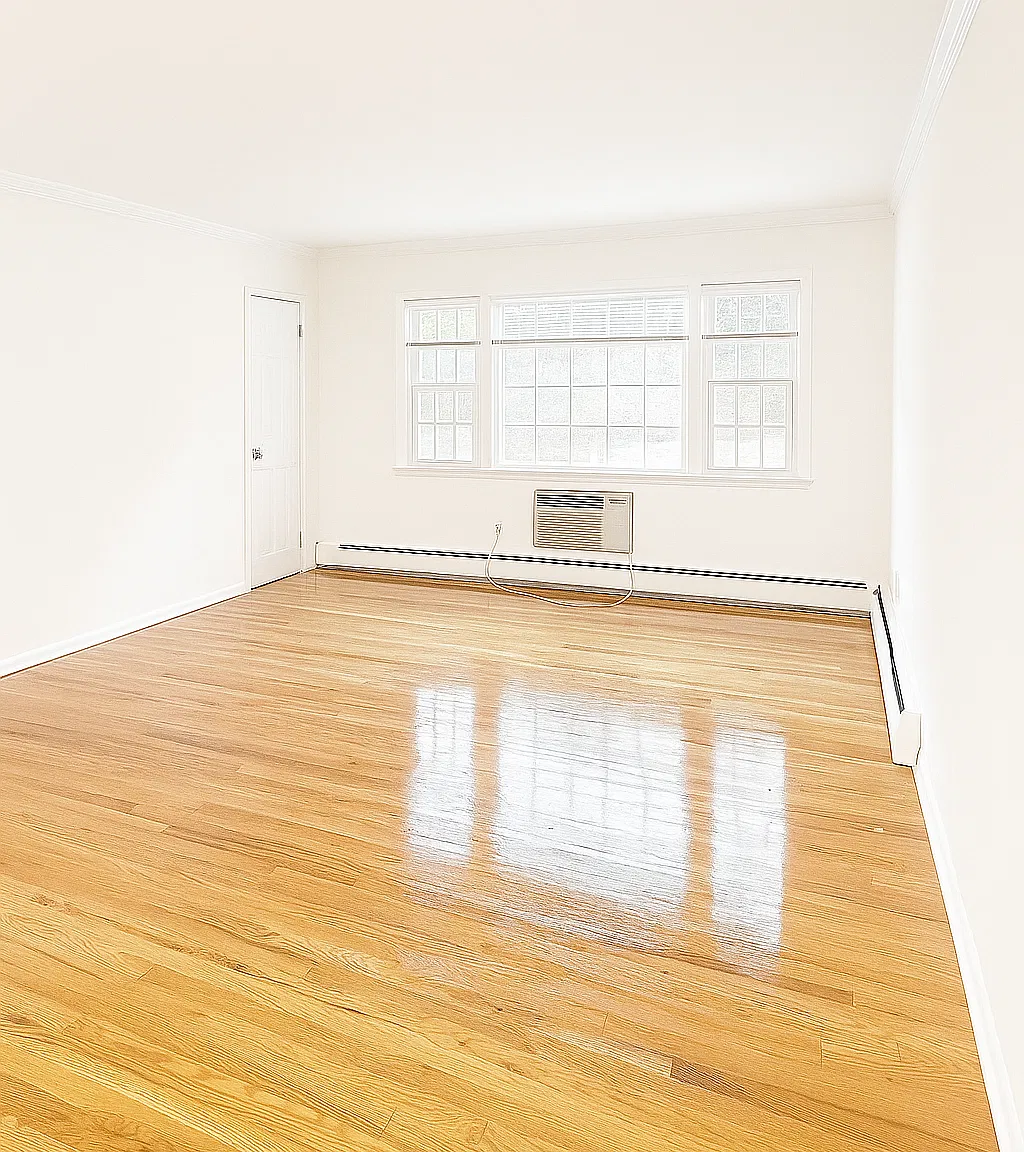 1 bed, 700 sqft, $2,415 — Photo 2