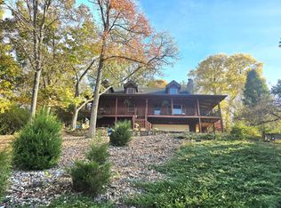 20200 Longview Dr, Lawrenceburg, IN 47025