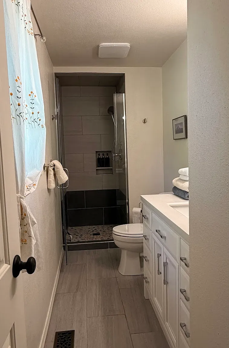 4 bed, 1780 sqft, $2,995 — Photo 2