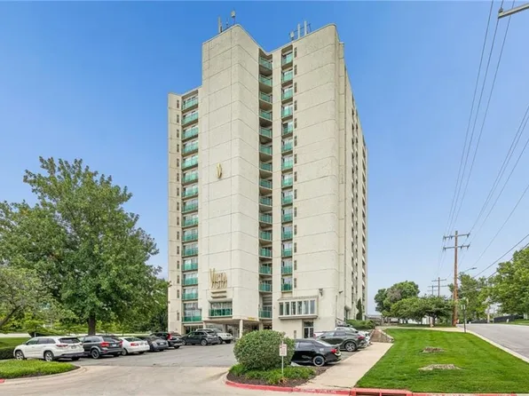3838 Rainbow Blvd APT 1003, Kansas City, KS 66103