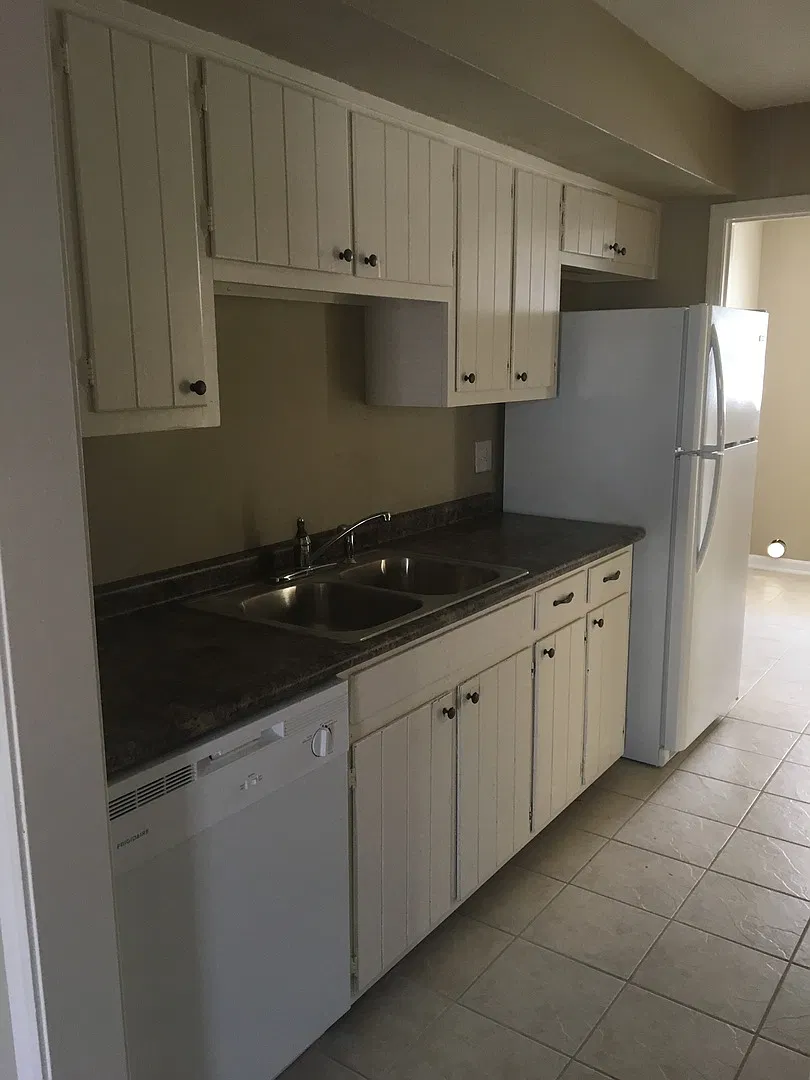 2147 Sherwood Meadow Dr. — Photo 4