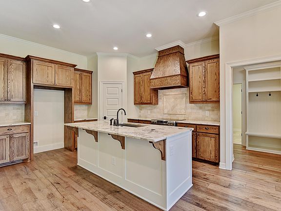 5th image of 6508 Joyce Ln