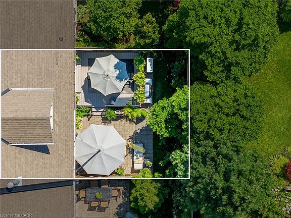5th image of 3 Evergreen Ln