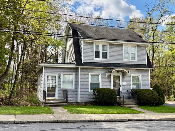 280 E Grove St, Clarks Green, PA 18411
