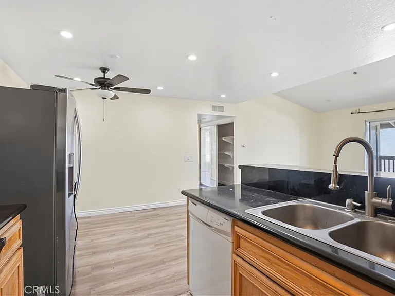 23276 Orange Ave #4 — Photo 9