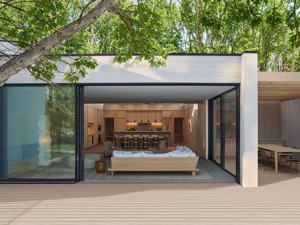 11 Sunnyside Ave, Shelter Island, NY 11964