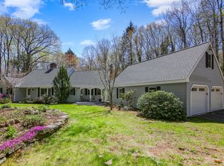 10 Becontree Heath Rd, North Granby, CT 06060