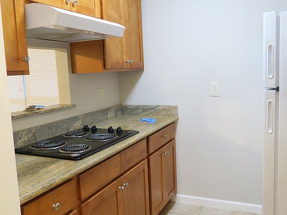4th image of 420 Carrie Dr APT 102