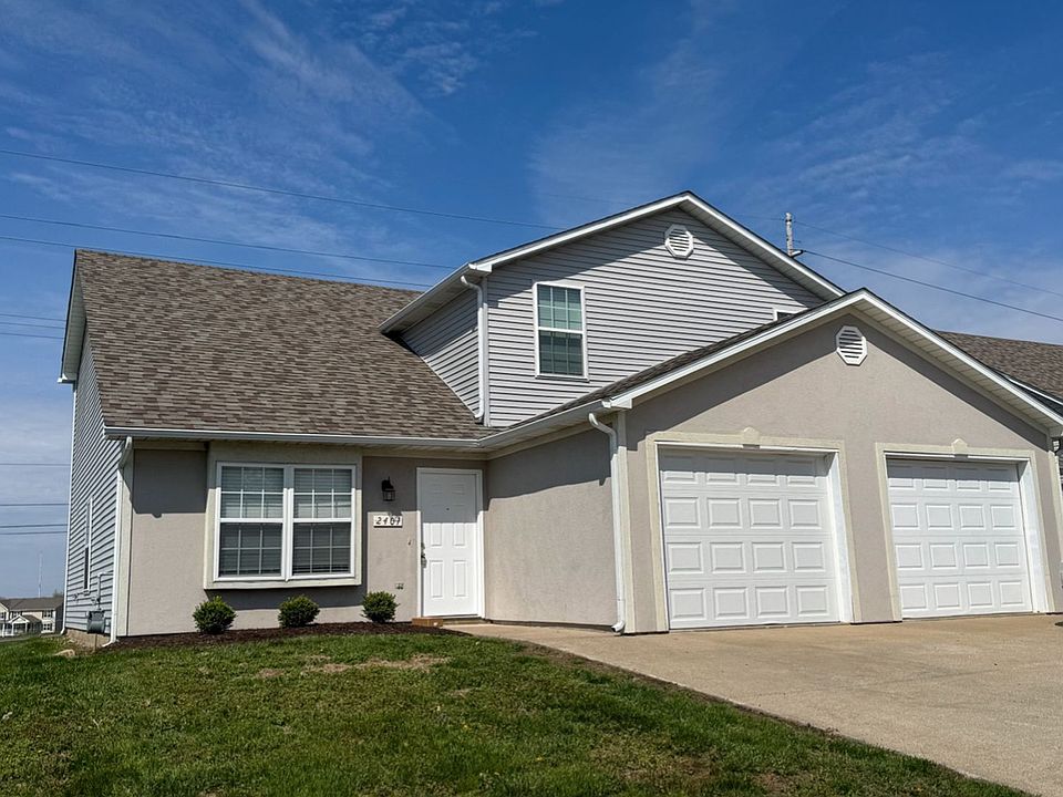 1st image of 2401-2403 Northampton Dr