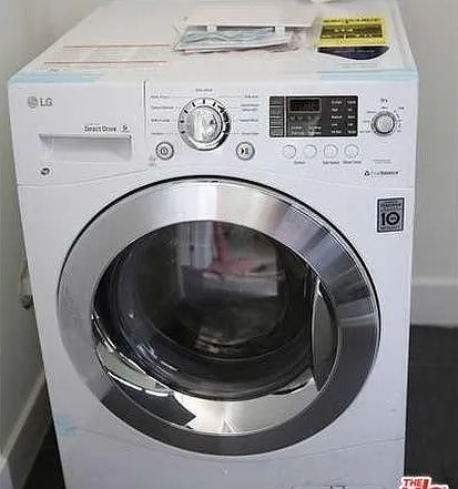 Studio, 450 sqft, $1,850 — Photo 3