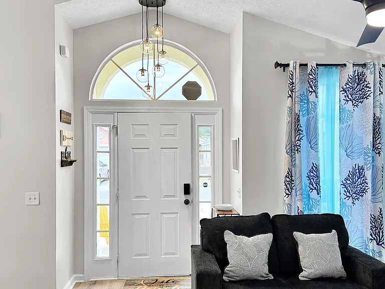 11720 Seashore Ln — Photo 28