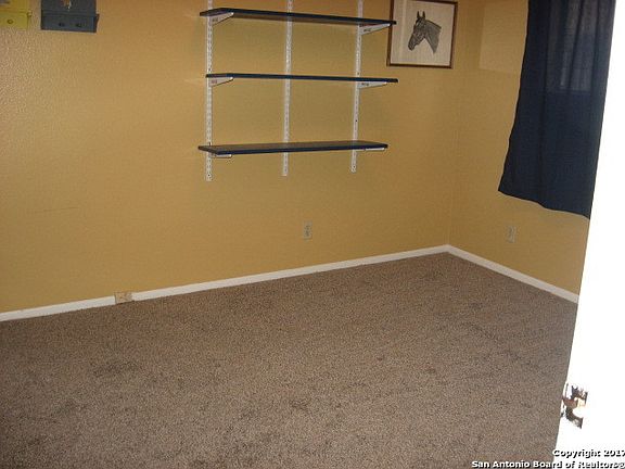 3rd image of 5507 Timber Trace St