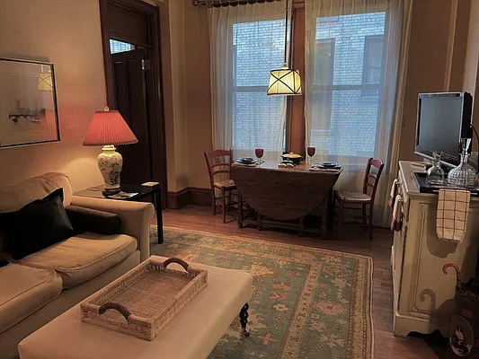 Rented by Susan Finkel, LREB | media 20