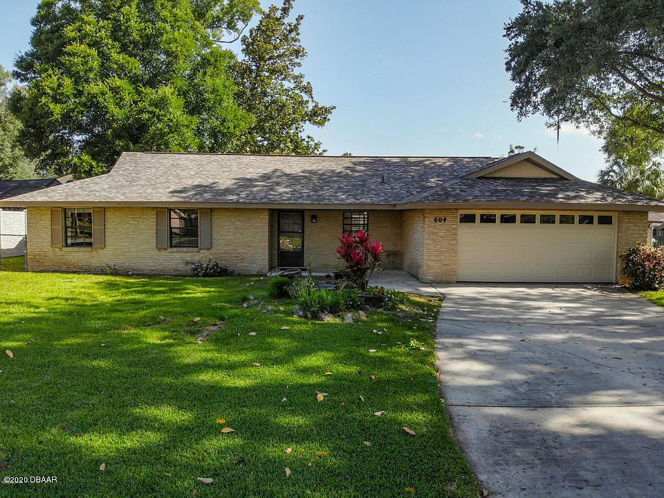 1st image of 604 Boars Head Dr