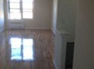 1950 E 19th St, Brooklyn, NY 11229