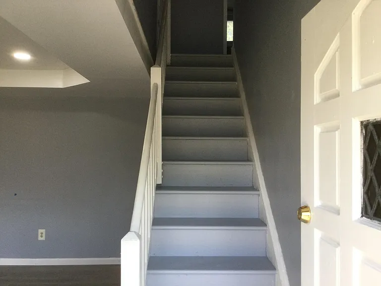 80 Upland Rd — Photo 3