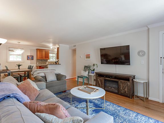 Open concept floor plan