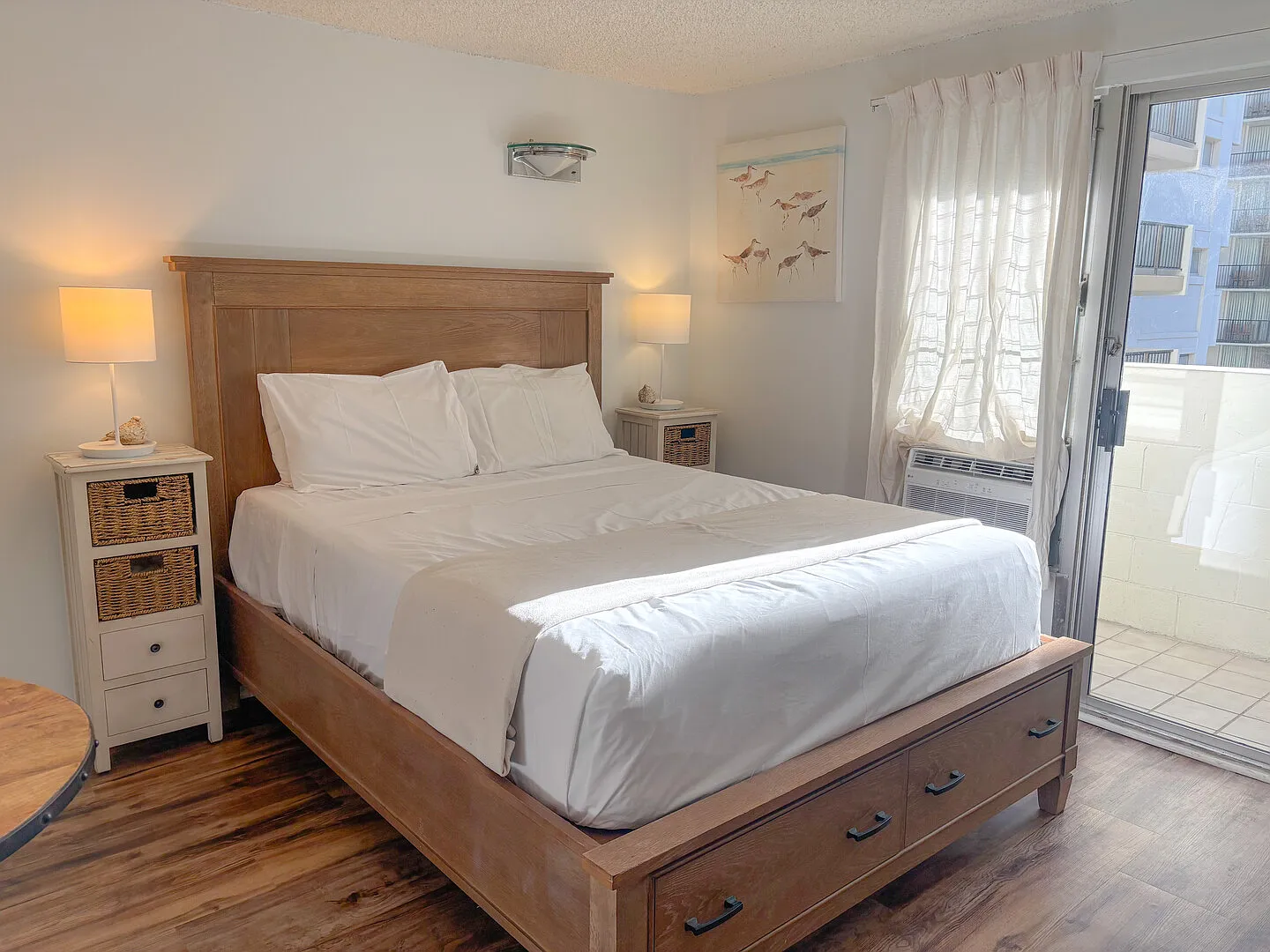 Charming Kuhio Village Studio — Photo 4
