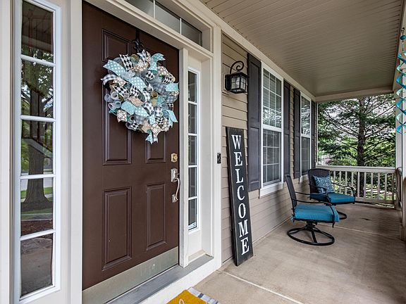 4th image of 506 Sagebrush Ct