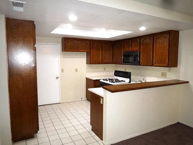 25366 Felicia Ct — Photo 13