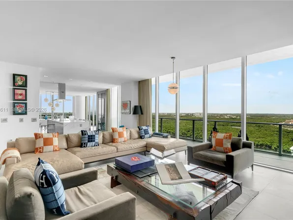 330 Sunny Isles Blvd, Sunny Isles Beach, FL