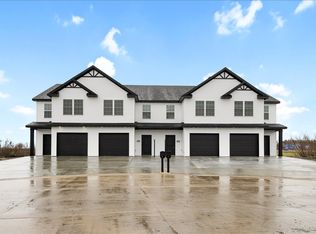 3301 Stoneway Ct #1, Champaign, IL