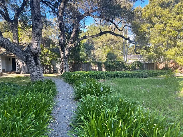 3 bed, 2550 sqft, $15,000 — Photo 4
