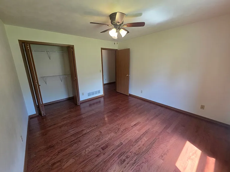 6315 Garrett Ln — Photo 59