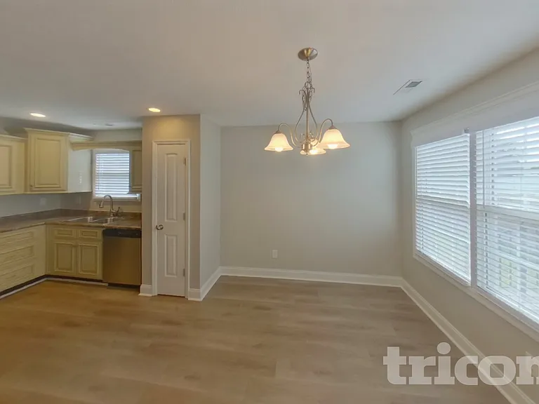 2344 Foxworth Ct — Photo 4