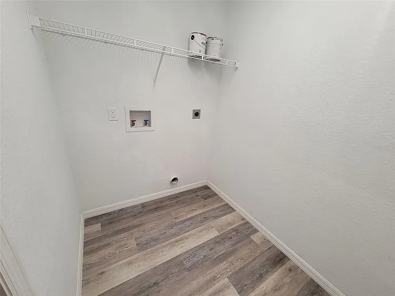 7009 Hemlock Crse — Photo 8