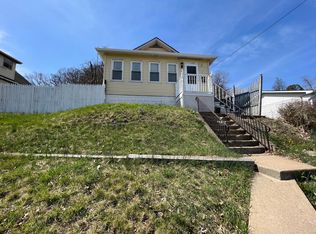 804 Perry St, Ellwood City, PA 16117