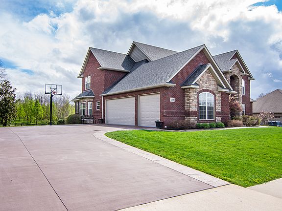 3rd image of 4108 Joslyn Ct