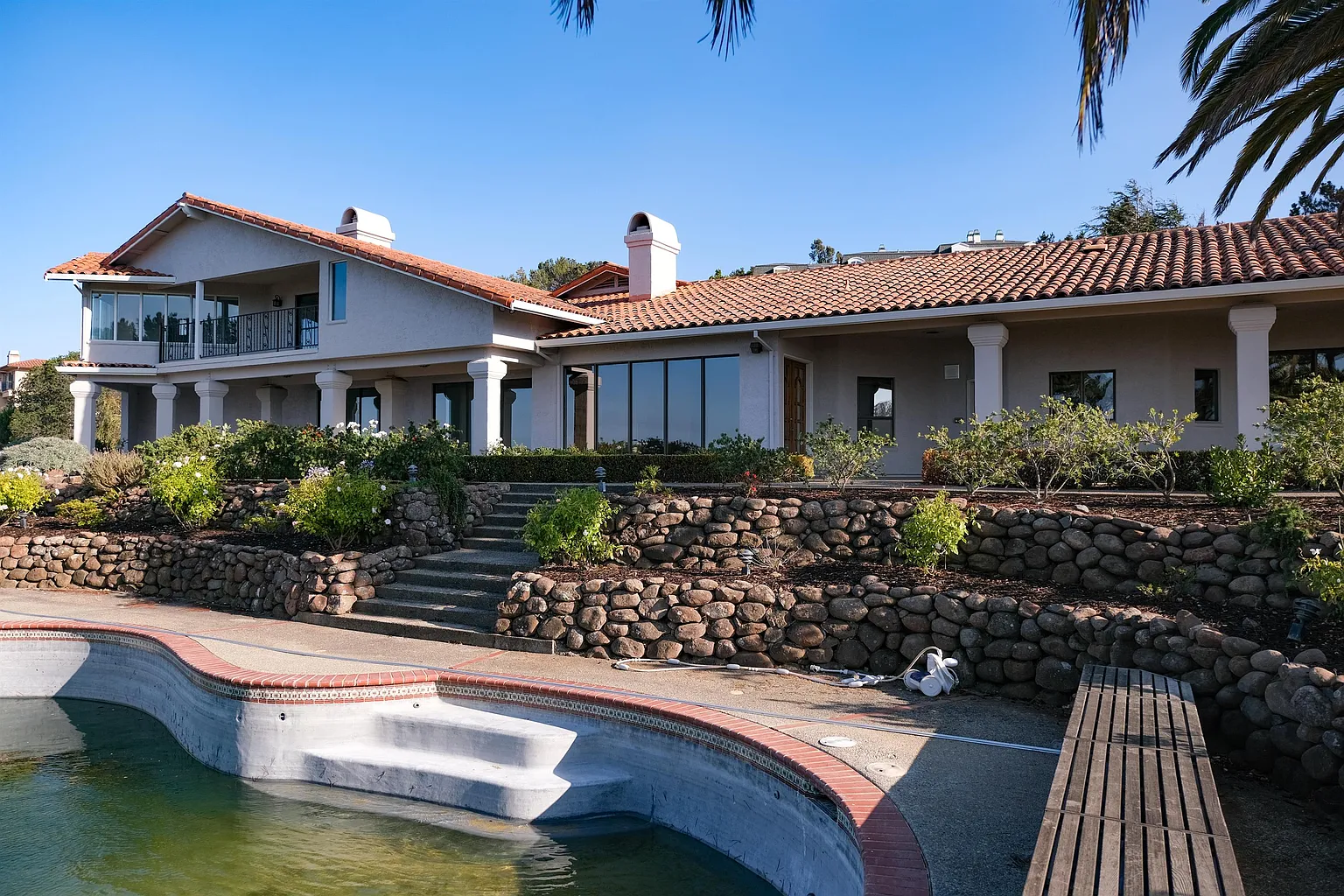 200 Tobin Clark Dr photo 1