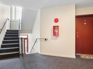 12205 Saint Peter Ct APT L, Germantown, MD 20874