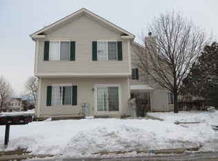 587 Fox Ridge Dr #587, Fox Lake, IL 60020