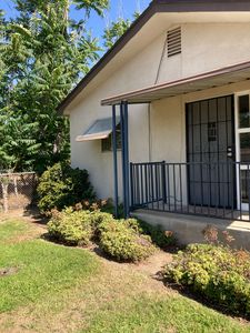 1376 Chrysolite Ave, Mentone, CA, 92359