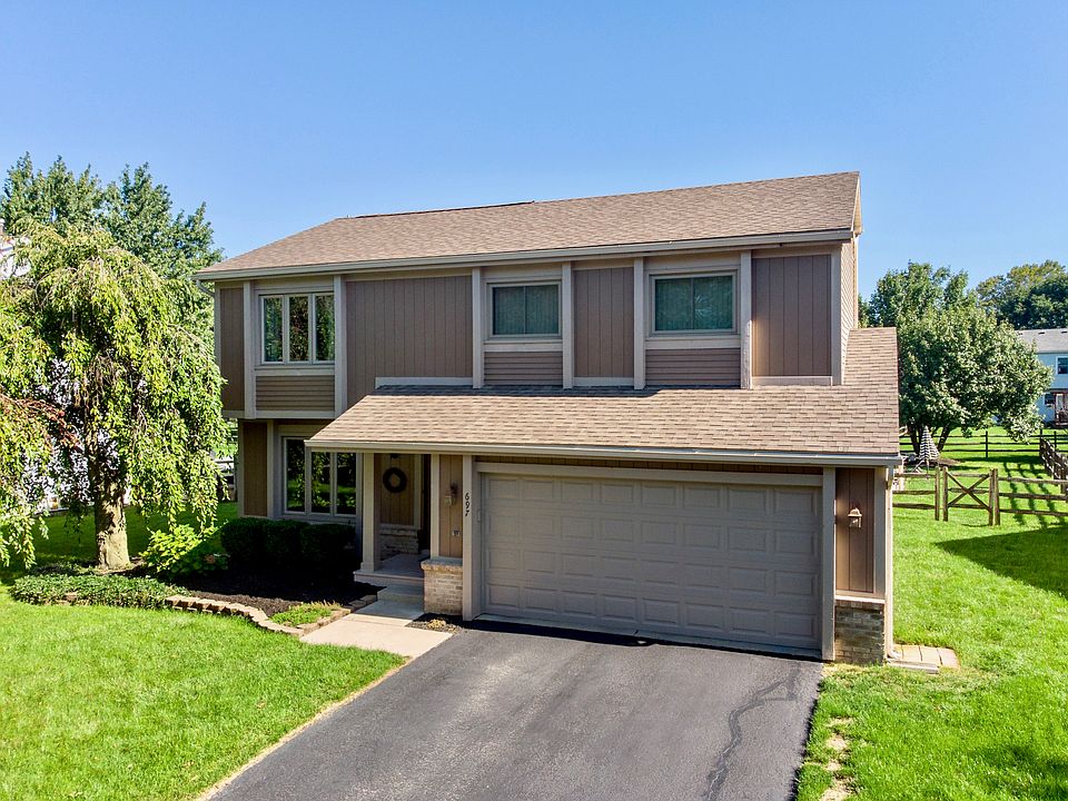 1st image of 697 Indian Wells Ln