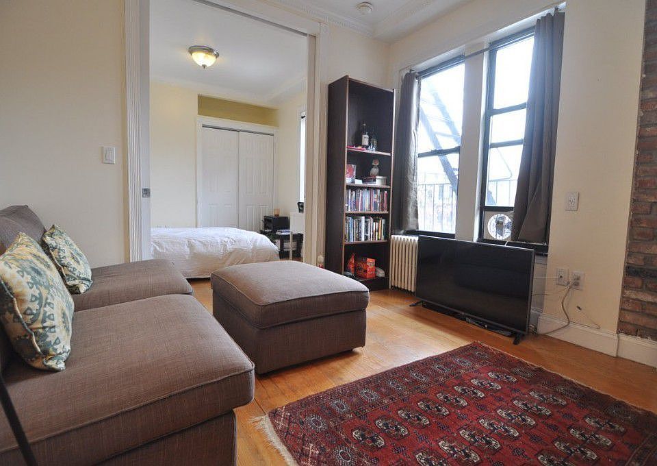1st image of 280 Mulberry St APT 5B