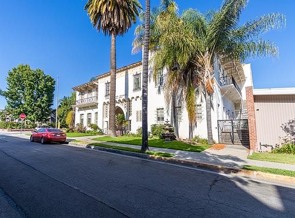 2nd image of 6706 Friends Ave