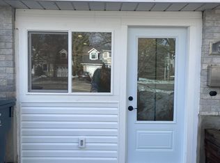 353 Imperial Rd S, Guelph, ON N1K 1L8