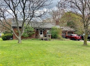 445 Freeport Rd, Butler, PA 16002