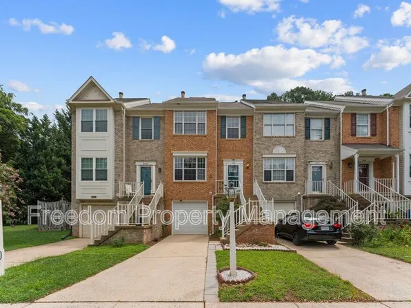 8644 Sanderling Dr, Manassas, VA 20110