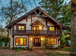 765 Riford Rd, Glen Ellyn, IL 60137