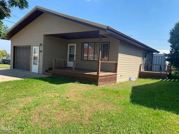 108 B St S, Glen Ullin, ND 58631