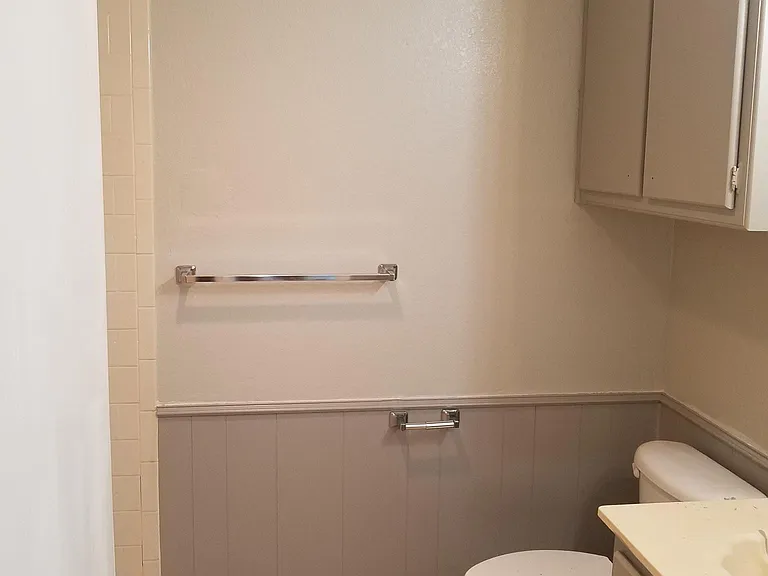 9705 Belton Ave — Photo 12