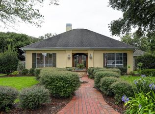 303 Comanche Dr, Lafayette, LA 70503
