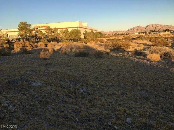 Clayton, North Las Vegas, NV 89032